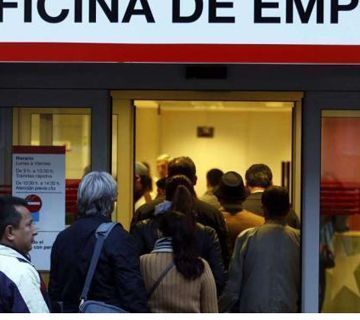 Se prorroga hasta febrero de 2017 la ayuda de los 400 euros