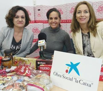 La Fundación “La Caixa” repartirá cien cestas entre familias nerjeñas