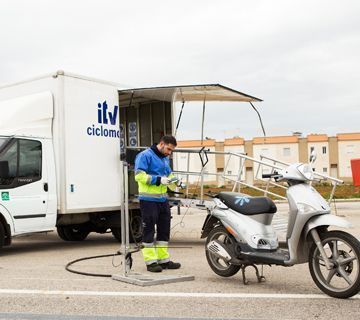La ITV para ciclomotores de nuevo en Nerja