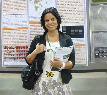 Dolores Fernández y el Grupo de los Desamparados premiados con “Reconocidas 2017”