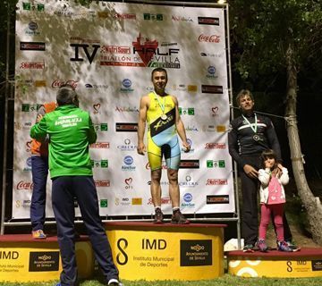 Jesus Narváez campeón de Andalucía en triatlón de media distancia