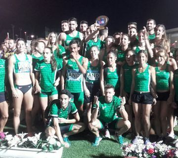 Atletas del Cueva de Nerja-Uma compiten con la selección andaluza