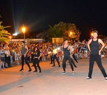 Comienzan las actividades de verano en la Plaza de Los Cangrejos