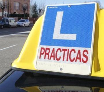 Los examinadores no desconvocan la huelga