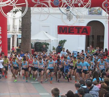 Este sábado Nerja celebra la Milla Urbana de Navidad
