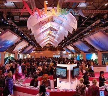 Nerja se proyecta en FITUR como un destino emergente a nivel mundial
