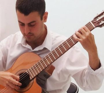 El nerjeño Pablo Alcázar candidato en la X edición de los Premios MIN