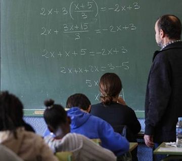 Huelga de docentes interinos