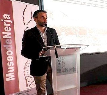 La Cueva afirma que los plazos y bases del concurso se cumplen a rajatabla