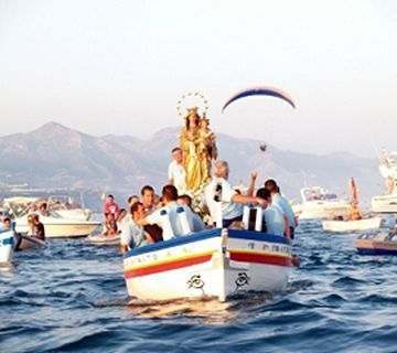 Nerja se prepara para vivir la festividad de la Virgen del Carmen