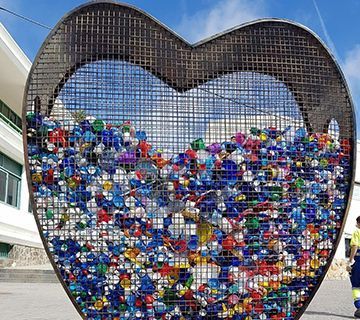 «Corazones solidarios» para reciclar tapones
