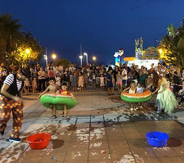 Comienzan las actividades de verano en la Plaza de Los Cangrejos