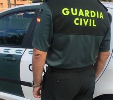 Un vecino de Nerja detenido por robo, agresión y amenazas