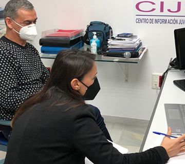 Ayuntamiento e IAJ aúnan esfuerzos en beneficio de los jóvenes