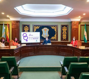 Nerja conmemora el Día Internacional de las Mujeres