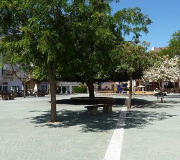 Concedido el quiosco de Plaza de la Marina al Taller de la Amistad