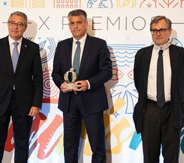 Nerja es premiada como mejor destino de playa