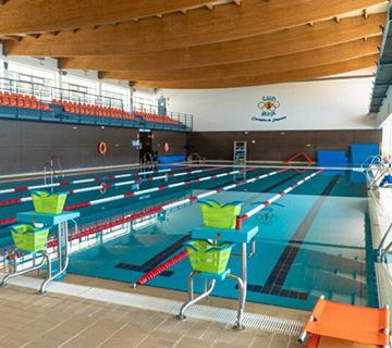 La piscina cubierta inicia nueva temporada