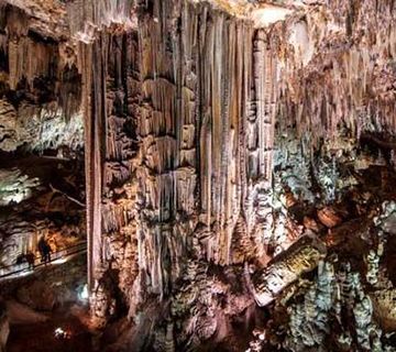 Descubren una nueva pintura rupestre en la Cueva