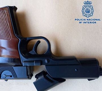 Detenidos en Nerja los atracadores de una gasolinera de Vélez