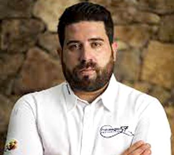 El nerjeño Sergio Paloma abre nuevo espacio gastronómico