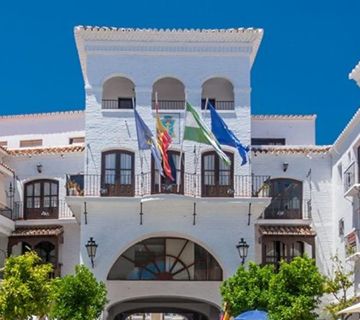 Nerja recibe 350.000 euros de Diputación