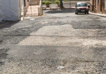 Reurbanización de las calles Cantarero y Cristo en Maro