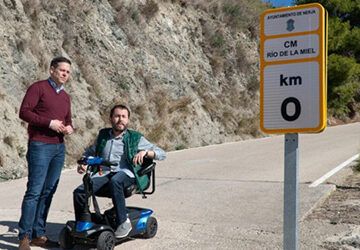 Nueva señalización vial en el Río de la Miel y Cantarriján