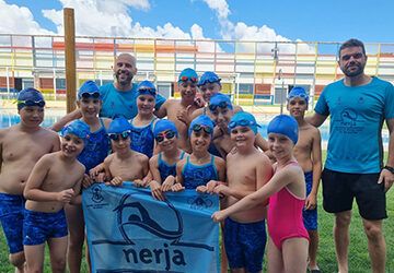 La escuela de natación cierra la temporada de invierno