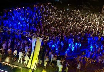 Abierto el plazo para solicitar las barras de la Fiesta Blanca