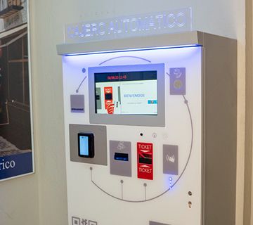 Renovado el sistema de control y acceso del parking del Balcón