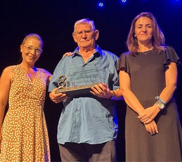 José Villasclaras recibe el Premio a las Buenas Prácticas