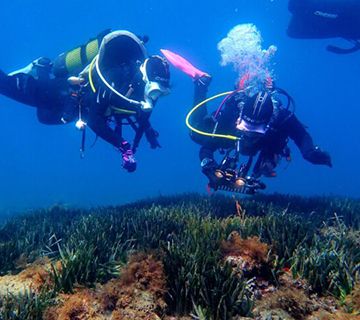 Nerja acoge la exposición “Restauramar”