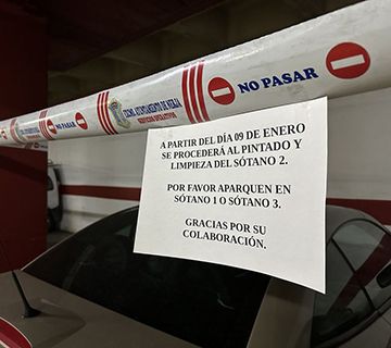 Pintado del parking municipal Balcón de Europa