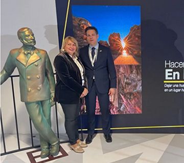 Nerja presenta su stand de Fitur
