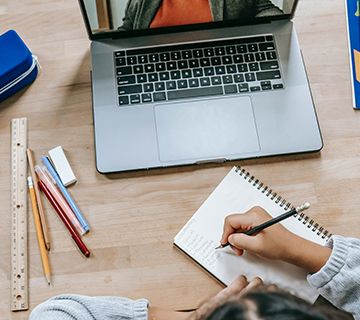 Los jóvenes dispondrán de 100 cursos online gratuitos