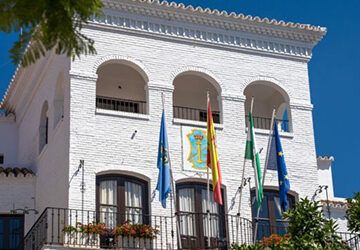 Convocadas plazas de funcionarios y de personal interino