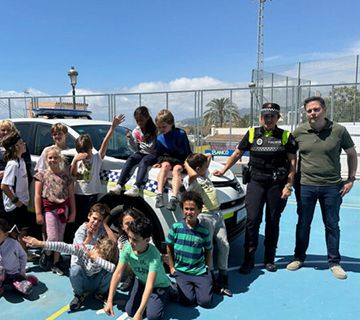 Maro se une a las clases de educación vial