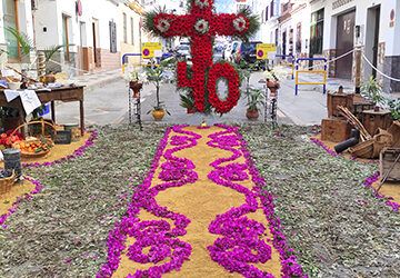 La cruz de Las Protegidas, ganadora del Concurso de Cruces