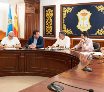 El Ayuntamiento trabaja en un Plan Estratégico de Comercio