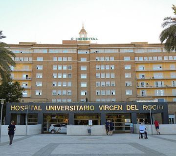 Ingresa en la UCI tras prenderse fuego su vestido