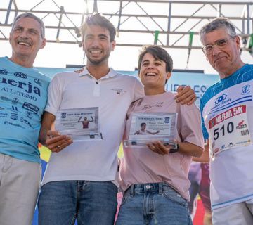 Cristóbal Ortigosa y Nazha Machrou se imponen en la Carrera Urbana