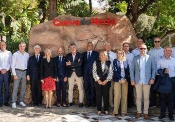 Nerja recibe a Embajadores de países de la Unión Europea