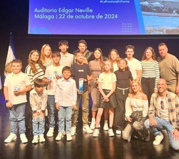 La Escuela Municipal de Natación culmina la temporada 2024