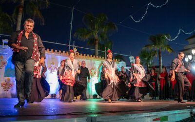 El Grupo Alboreá llena de arte flamenco la Plaza de España