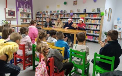 La Biblioteca Municipal «Salvador Rueda» celebra el Día de la Lectura en Andalucía con cuentacuentos