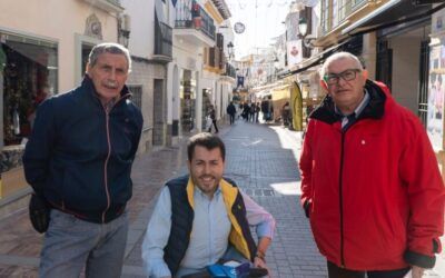 El comercio nerjeño celebra la Navidad con sorteos, concursos de dibujo y tickets gratuitos para el Parque Navideño