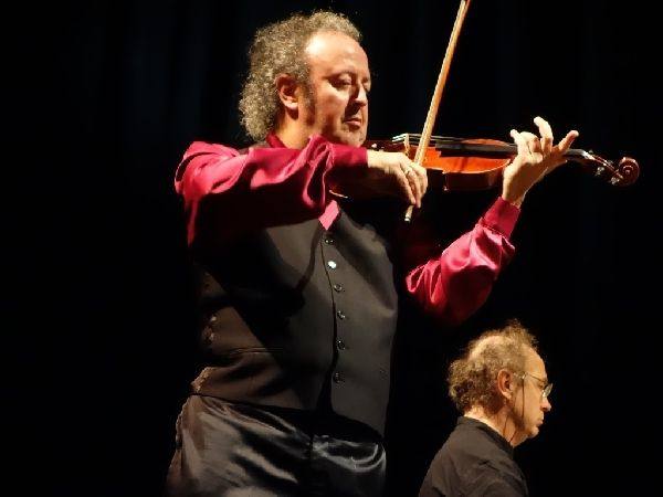 El arte del violín llega a Nerja con Joaquín Palomares