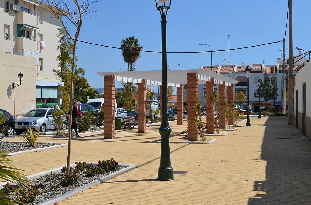 PlazaCalleZurburan-3