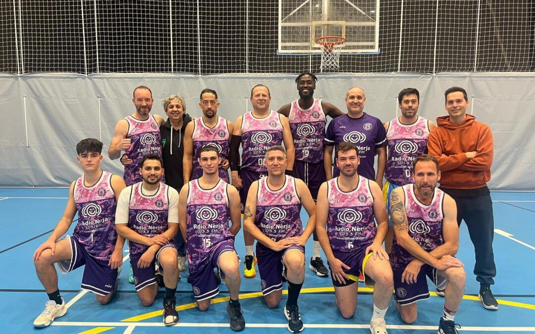 Nerja Basket Legends triunfa en un duelo de infarto